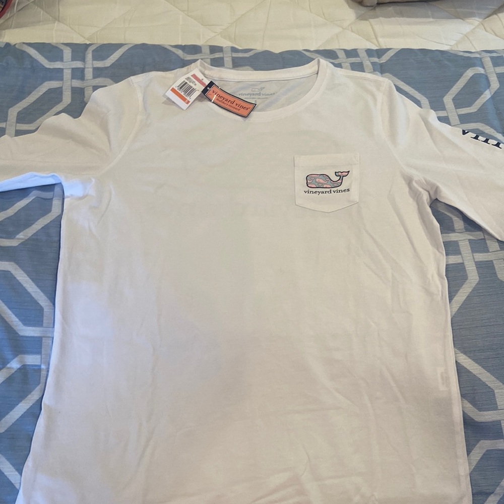 Vineyard vines long tee